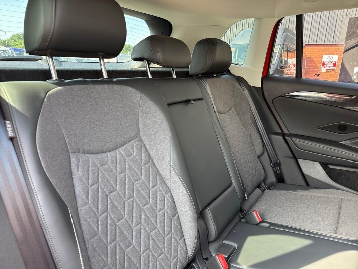 2025 (75) VOLKSWAGEN TIGUAN 1.5 TSI eHybrid Match 5dr DSG 5551500