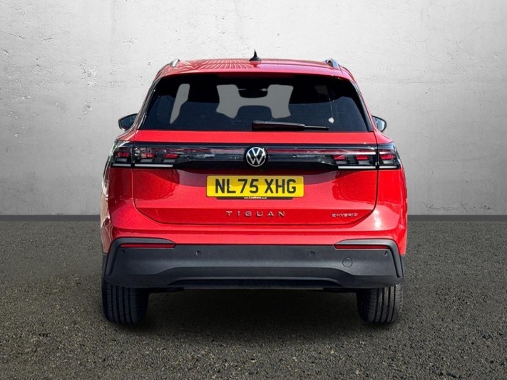 2025 (75) VOLKSWAGEN TIGUAN 1.5 TSI eHybrid Match 5dr DSG 5551472