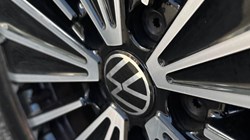 2025 (75) VOLKSWAGEN TIGUAN 1.5 TSI eHybrid Match 5dr DSG 5551516