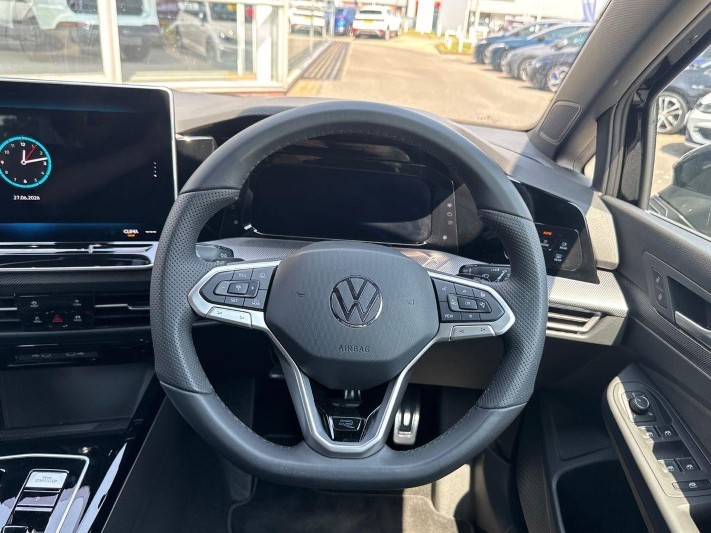 2025 (75) VOLKSWAGEN GOLF 1.5 eTSI 150 R-Line 5dr DSG 5551098
