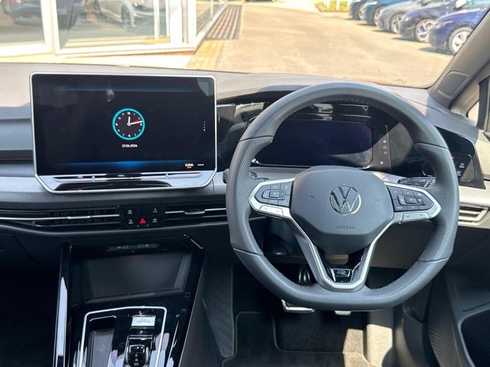 2025 (75) VOLKSWAGEN GOLF 1.5 eTSI 150 R-Line 5dr DSG 5551102