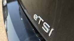 2025 (75) VOLKSWAGEN GOLF 1.5 eTSI 150 R-Line 5dr DSG 5551091