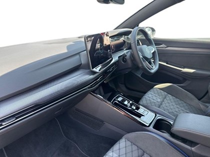 2025 (75) VOLKSWAGEN GOLF 1.5 eTSI 150 R-Line 5dr DSG