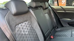 2025 (75) VOLKSWAGEN GOLF 1.5 eTSI 150 R-Line 5dr DSG 5551113