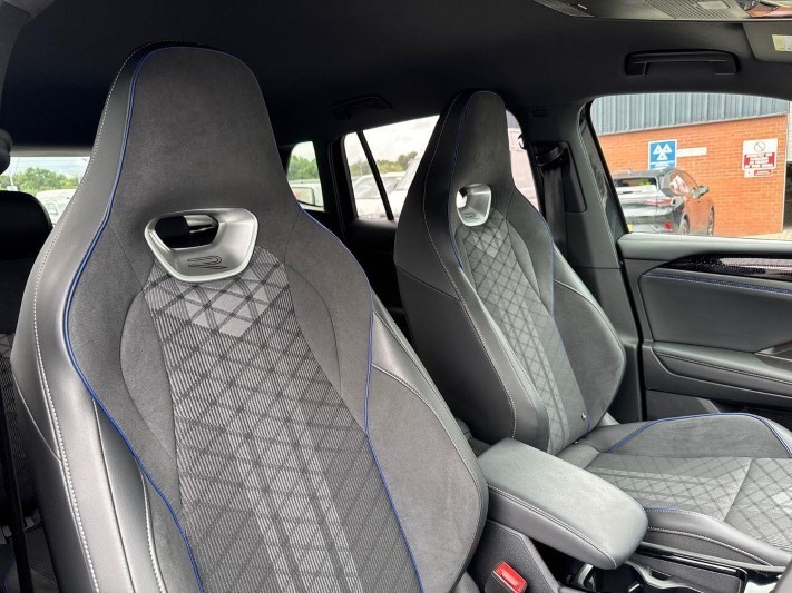 2025 (75) VOLKSWAGEN TIGUAN 1.5 eTSI 150 R-Line 5dr DSG 5565126