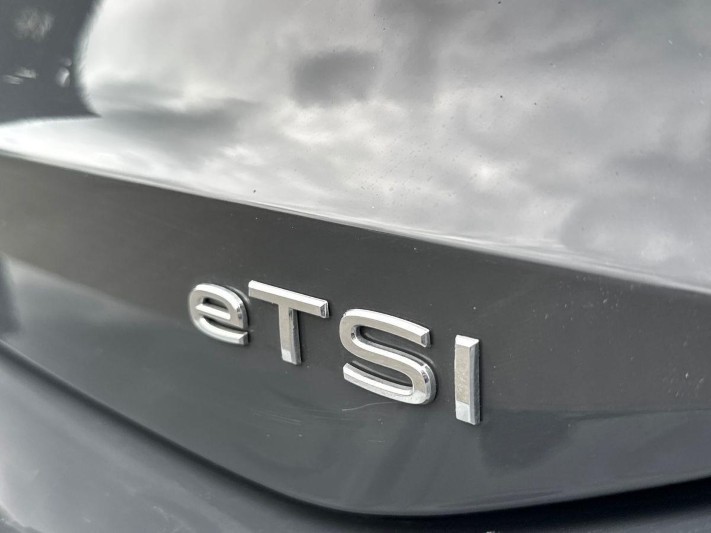 2025 (75) VOLKSWAGEN TIGUAN 1.5 eTSI 150 R-Line 5dr DSG 5565163