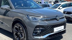 2025 (75) VOLKSWAGEN TIGUAN 1.5 eTSI 150 R-Line 5dr DSG 5545697