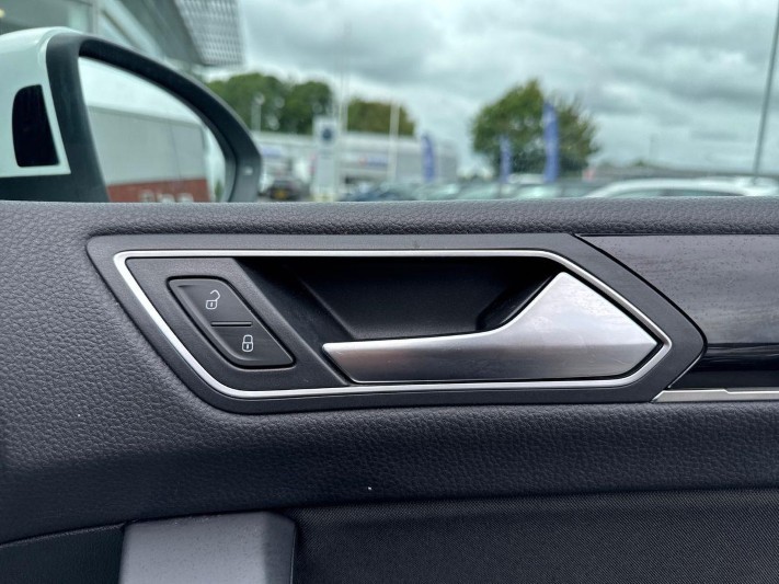 2023 (72) VOLKSWAGEN TOURAN 1.5 TSI EVO SEL 5dr DSG 5564074