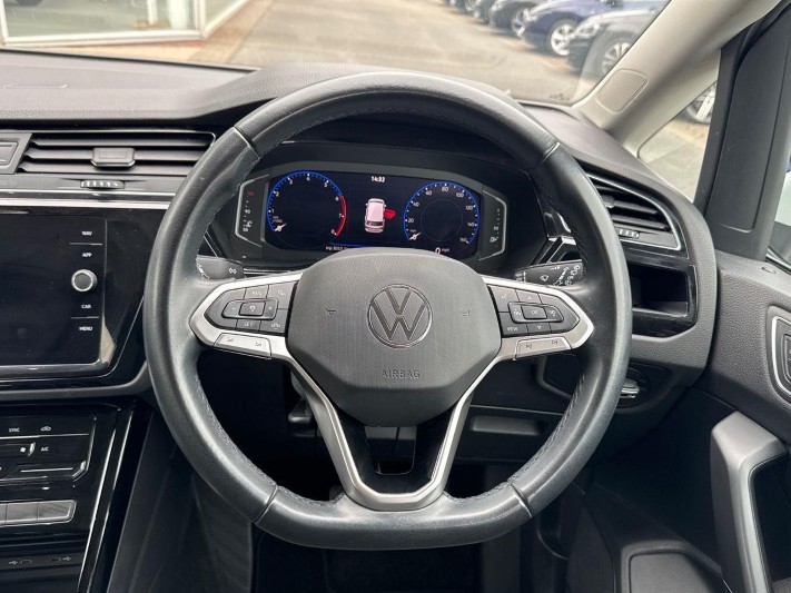 2023 (72) VOLKSWAGEN TOURAN 1.5 TSI EVO SEL 5dr DSG 5564033