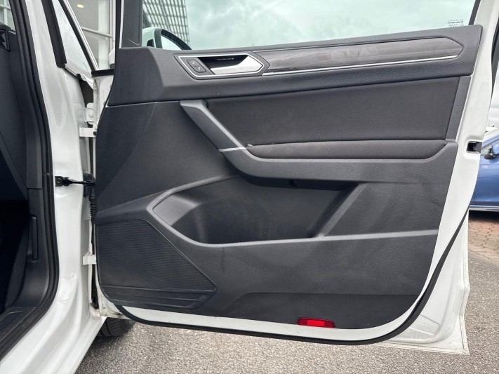 2023 (72) VOLKSWAGEN TOURAN 1.5 TSI EVO SEL 5dr DSG 5564027