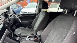 2023 (72) VOLKSWAGEN TOURAN 1.5 TSI EVO SEL 5dr DSG 5564049
