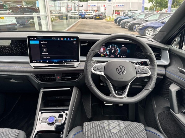 2026 (26) VOLKSWAGEN TAYRON 1.5 eTSI R-Line 5dr DSG7 [7 Seat] 5565326