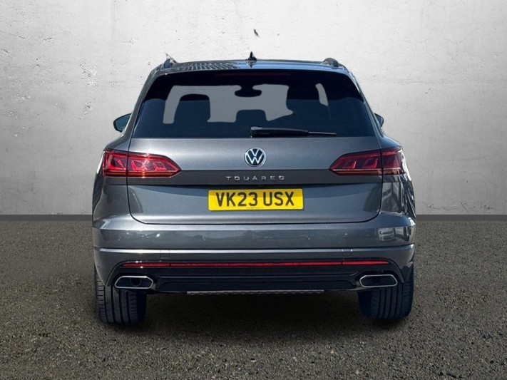2023 (23) VOLKSWAGEN TOUAREG 3.0 V6 TDI 4Motion Black Edition 5dr Tip Auto 5614352