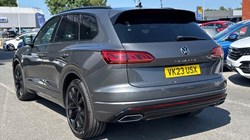 2023 (23) VOLKSWAGEN TOUAREG 3.0 V6 TDI 4Motion Black Edition 5dr Tip Auto 5614389