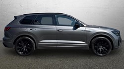 2023 (23) VOLKSWAGEN TOUAREG 3.0 V6 TDI 4Motion Black Edition 5dr Tip Auto 5614347