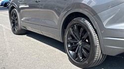 2023 (23) VOLKSWAGEN TOUAREG 3.0 V6 TDI 4Motion Black Edition 5dr Tip Auto 5614384