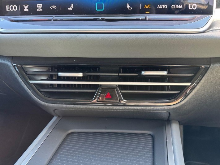 2026 (26) VOLKSWAGEN PASSAT 1.5 TSI eHybrid Match 5dr DSG 5550910