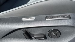 2026 (26) VOLKSWAGEN PASSAT 1.5 TSI eHybrid Match 5dr DSG 5550895
