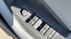 2026 (26) VOLKSWAGEN PASSAT 1.5 TSI eHybrid Match 5dr DSG 5550894