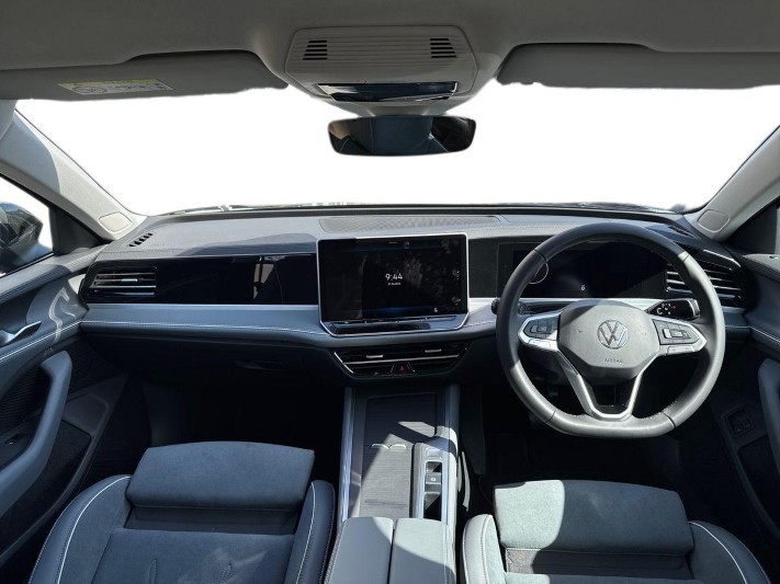 2026 (26) VOLKSWAGEN PASSAT 1.5 TSI eHybrid Match 5dr DSG 5550888