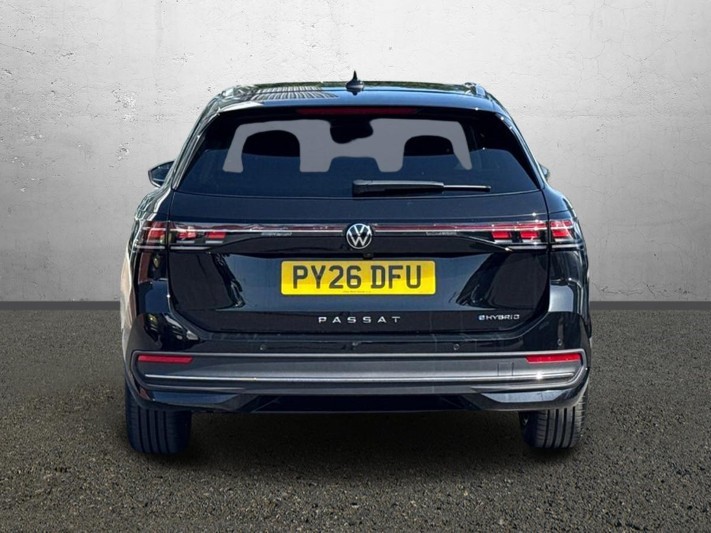 2026 (26) VOLKSWAGEN PASSAT 1.5 TSI eHybrid Match 5dr DSG 5550885