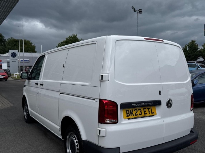 2023 (23) VOLKSWAGEN COMMERCIAL TRANSPORTER 2.0 TDI 110 Startline Van 5559141