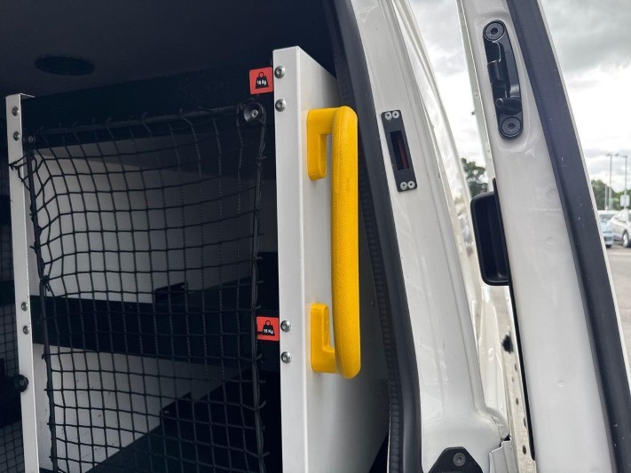 2023 (23) VOLKSWAGEN COMMERCIAL TRANSPORTER 2.0 TDI 110 Startline Van 5558993