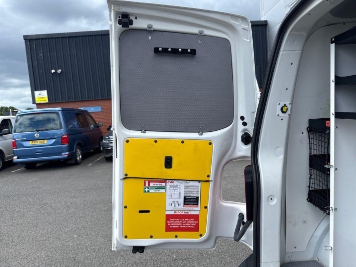 2023 (23) VOLKSWAGEN COMMERCIAL TRANSPORTER 2.0 TDI 110 Startline Van 5558980