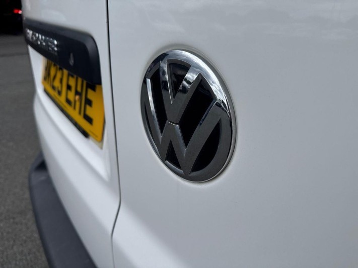 2023 (23) VOLKSWAGEN COMMERCIAL TRANSPORTER 2.0 TDI 110 Startline Van 5558977