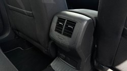 2020 (20) VOLKSWAGEN T-ROC 2.0 TDI SE 5dr 5570921