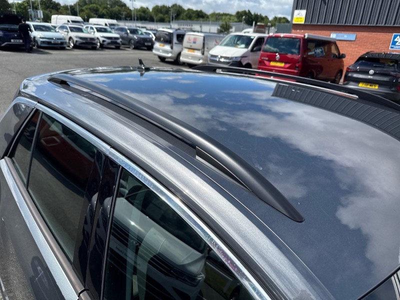 2020 (20) VOLKSWAGEN T-ROC 2.0 TDI SE 5dr 5570916