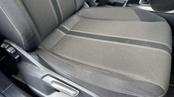2020 (20) VOLKSWAGEN T-ROC 2.0 TDI SE 5dr 5570883