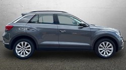 2020 (20) VOLKSWAGEN T-ROC 2.0 TDI SE 5dr 5570869
