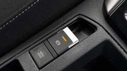 2020 (20) VOLKSWAGEN T-ROC 2.0 TDI SE 5dr 5570933