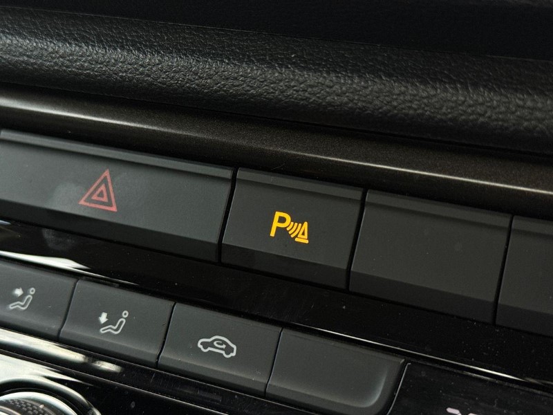 2020 (20) VOLKSWAGEN T-ROC 2.0 TDI SE 5dr 5570934