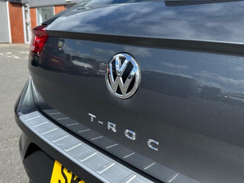 2020 (20) VOLKSWAGEN T-ROC 2.0 TDI SE 5dr 5570912