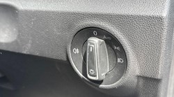 2020 (20) VOLKSWAGEN T-ROC 2.0 TDI SE 5dr 5570925