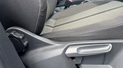 2020 (20) VOLKSWAGEN T-ROC 2.0 TDI SE 5dr 5570882