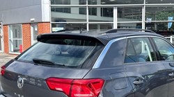 2020 (20) VOLKSWAGEN T-ROC 2.0 TDI SE 5dr 5570905