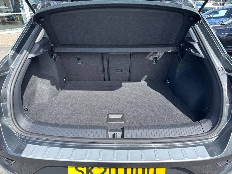 2020 (20) VOLKSWAGEN T-ROC 2.0 TDI SE 5dr 5570902
