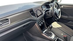 2020 (20) VOLKSWAGEN T-ROC 2.0 TDI SE 5dr 5570867