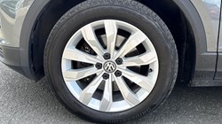2020 (20) VOLKSWAGEN T-ROC 2.0 TDI SE 5dr 5570870