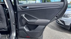 2020 (20) VOLKSWAGEN T-ROC 2.0 TDI SE 5dr 5570923