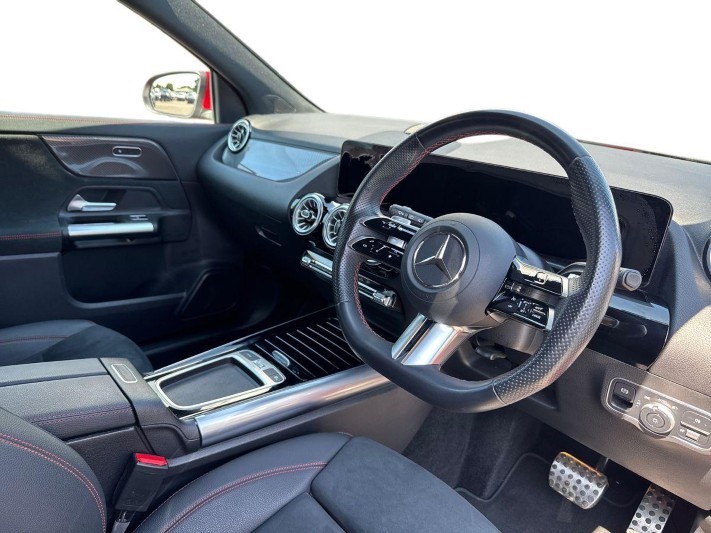 2024 (73) MERCEDES-BENZ GLA 200d AMG Line Executive 5dr Auto 5605288