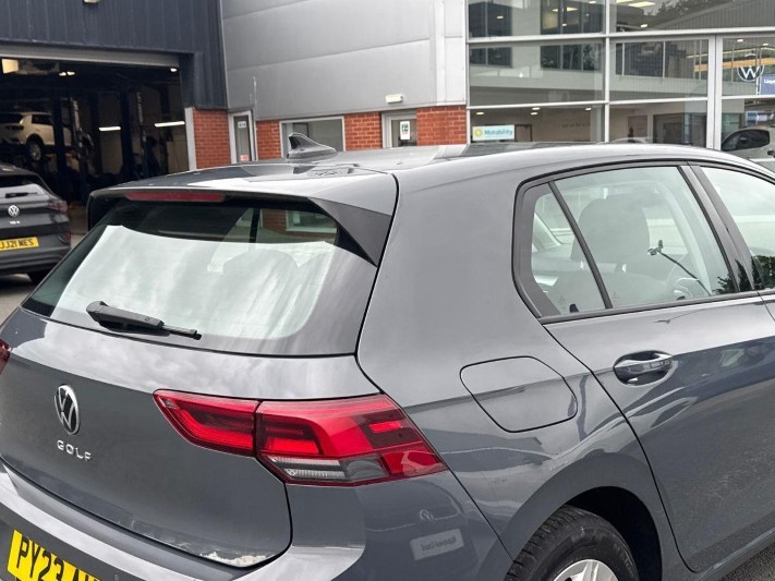 2023 (23) VOLKSWAGEN GOLF 1.5 TSI Life 5dr 5584692