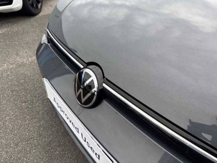 2023 (23) VOLKSWAGEN GOLF 1.5 TSI Life 5dr 5584695