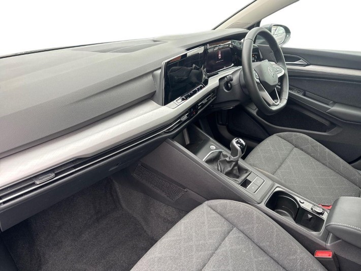 2023 (23) VOLKSWAGEN GOLF 1.5 TSI Life 5dr 5584654