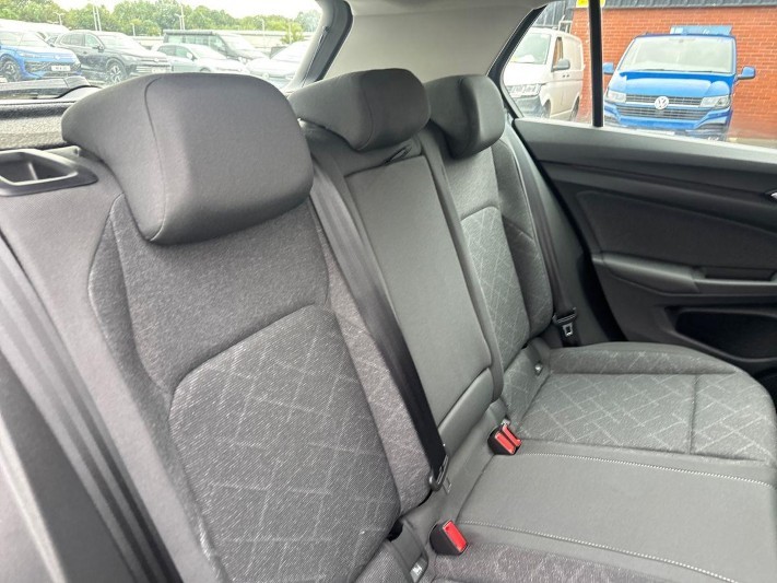 2023 (23) VOLKSWAGEN GOLF 1.5 TSI Life 5dr 5584687