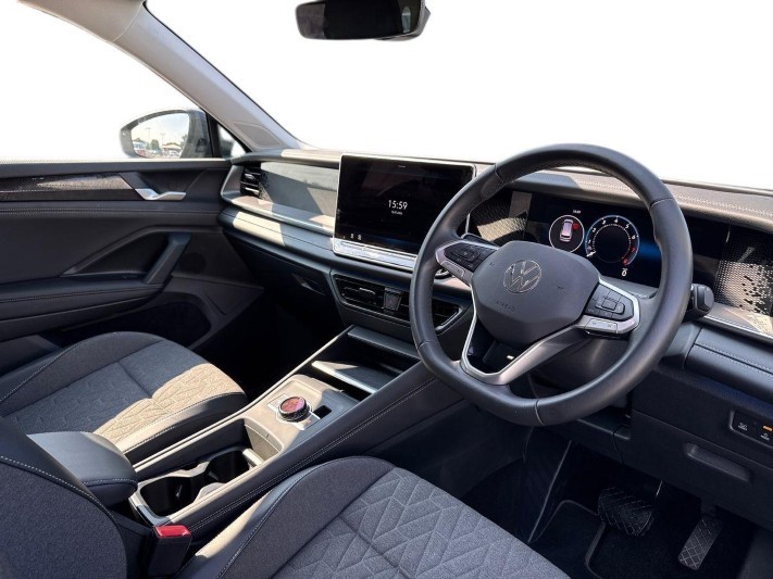 2025 (75) VOLKSWAGEN TAYRON 1.5 eTSI Life 5dr DSG7 [7 Seat] 5614276