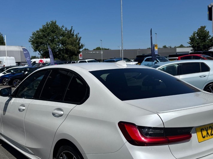 2021 (21) BMW 3 SERIES 320i M Sport 4dr Step Auto 5605122